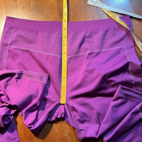 Title Nine Seamless Base Layer 2 Piece Set Womens XL Athletic Nylon Ruched Gym - Picture 16 of 16